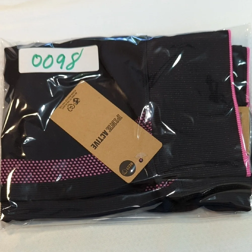 Victoria's Secret Black and Pink Yoga Pants, New With Tags!!! Amazing Butt!!!!